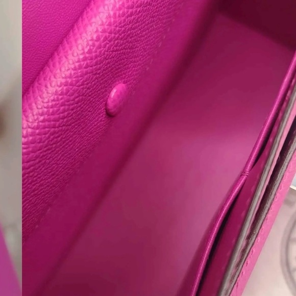 Authentic Hermes Verrou 23 magnolia epsom SHW - Picture 8 of 11